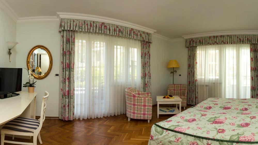 Hotel Miramar Opatija Dış mekan fotoğraf