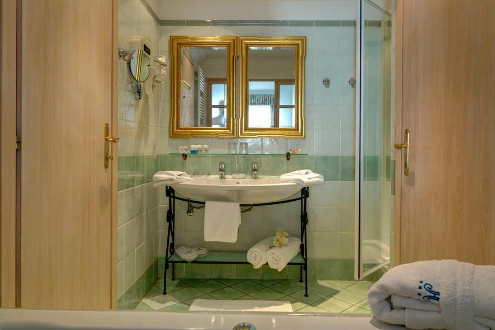 Hotel Miramar Opatija Dış mekan fotoğraf