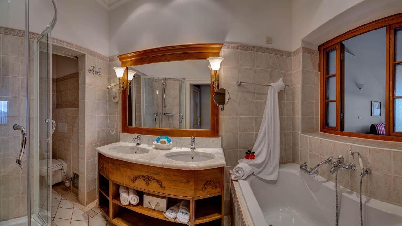 Hotel Miramar Opatija Dış mekan fotoğraf