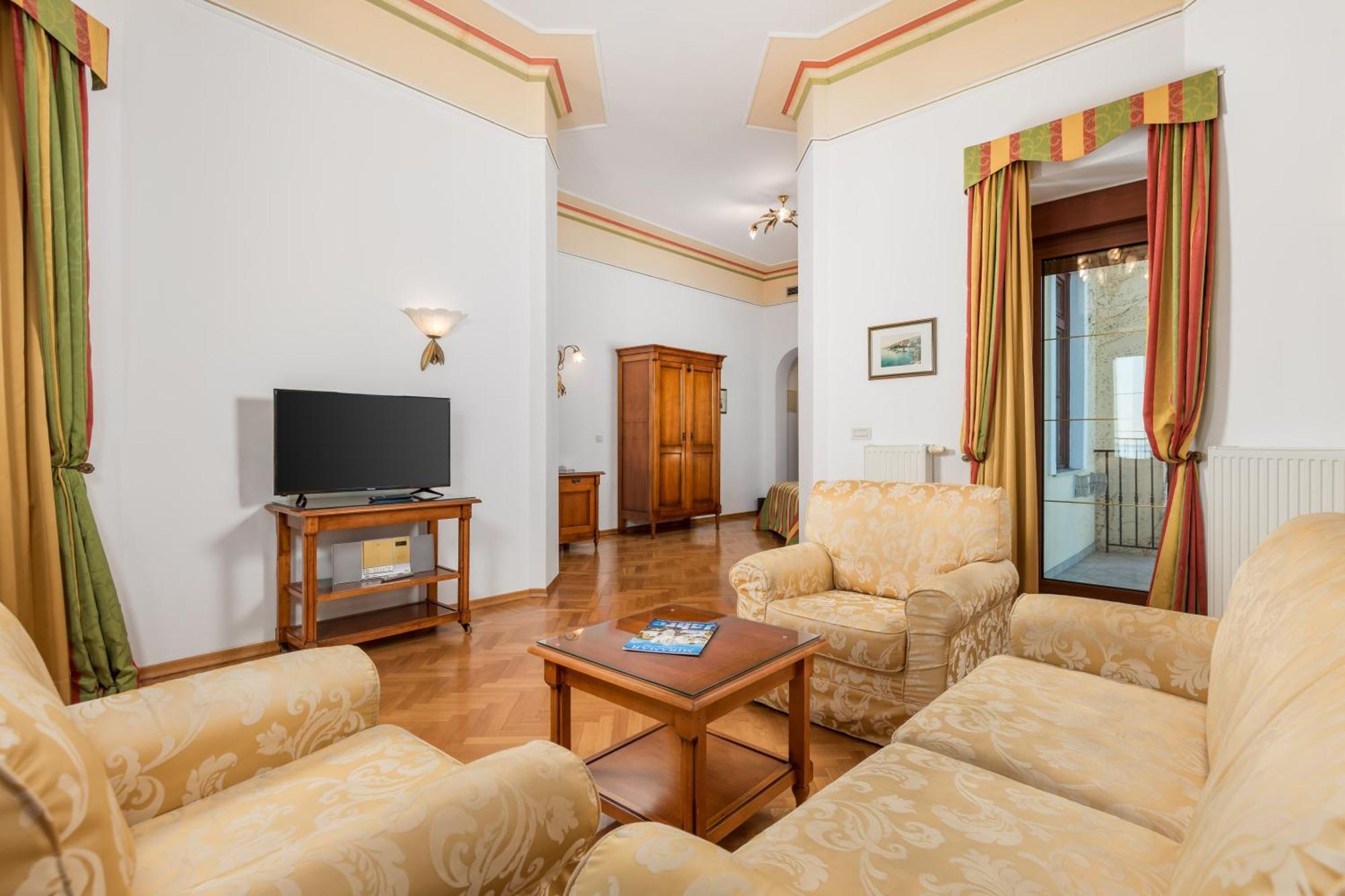Hotel Miramar Opatija Dış mekan fotoğraf